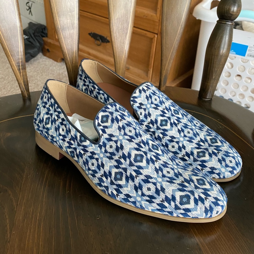 Aldo Blue and White Patterned Loafers